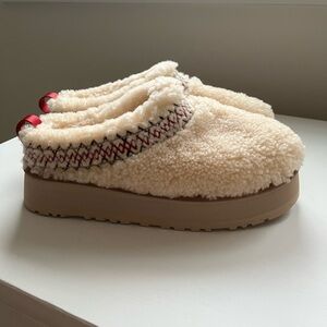 UGG Tazz Slipper Heritage Braid Natural